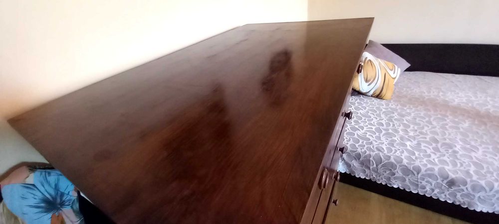 Старинен скрин от орех