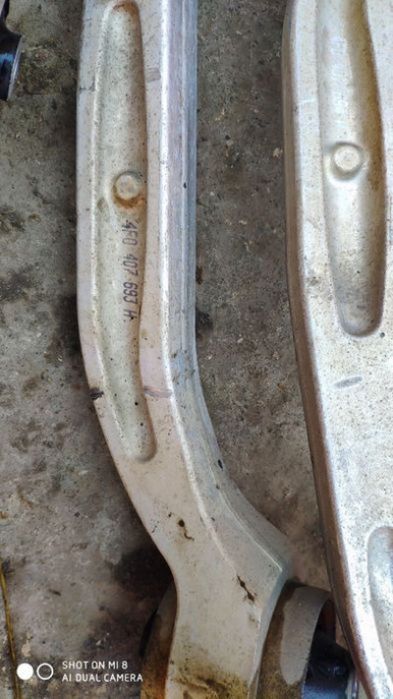 Шенкел с главина преден носачи кокали Амортисьори AUDI A6 4F Facelif