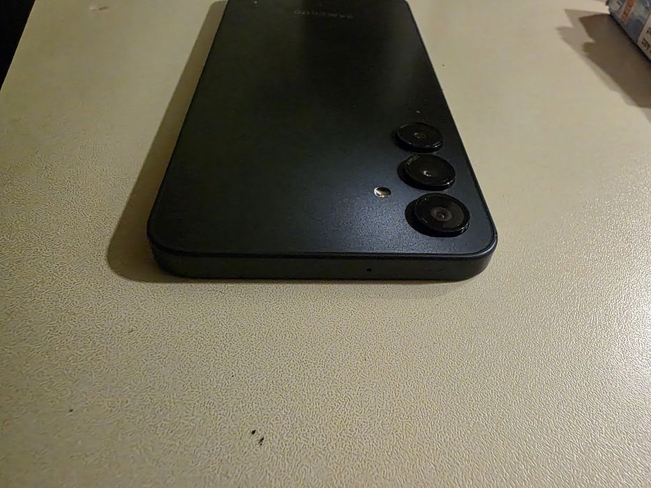 Samsung galaxy A16 black