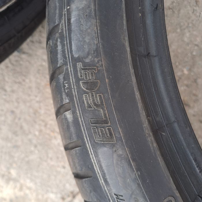 Cauciucuri  255/40/21 vara si 235/45/21