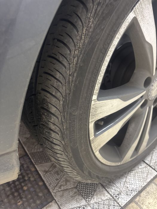 Резина континенталь 245/40 R18