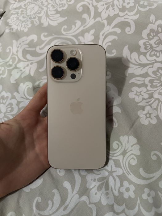 Iphone 16 pro с ГАРАНЦИЯ 2 години