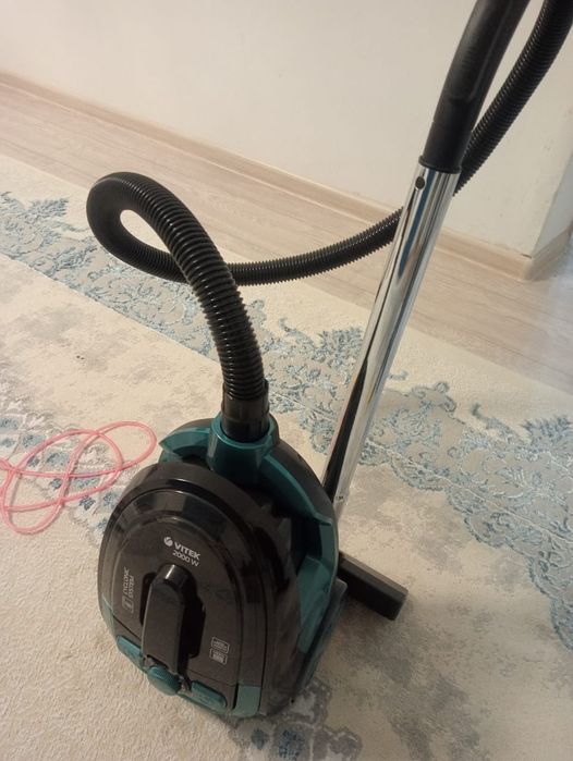 Пылесос модель VITEK