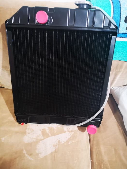 Tubo Radiatore Inferiore Per Trattori Ford 2000, 3000, 4000 - Stevens Lake Parts