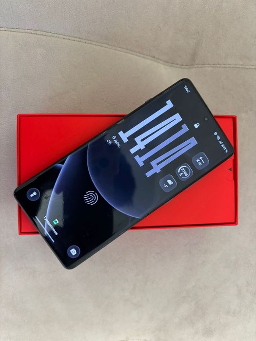 Обмен или продам oneplus12r