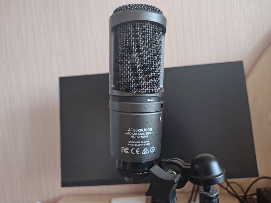 Микрофон Audio Technica AT2020 USB Plus
