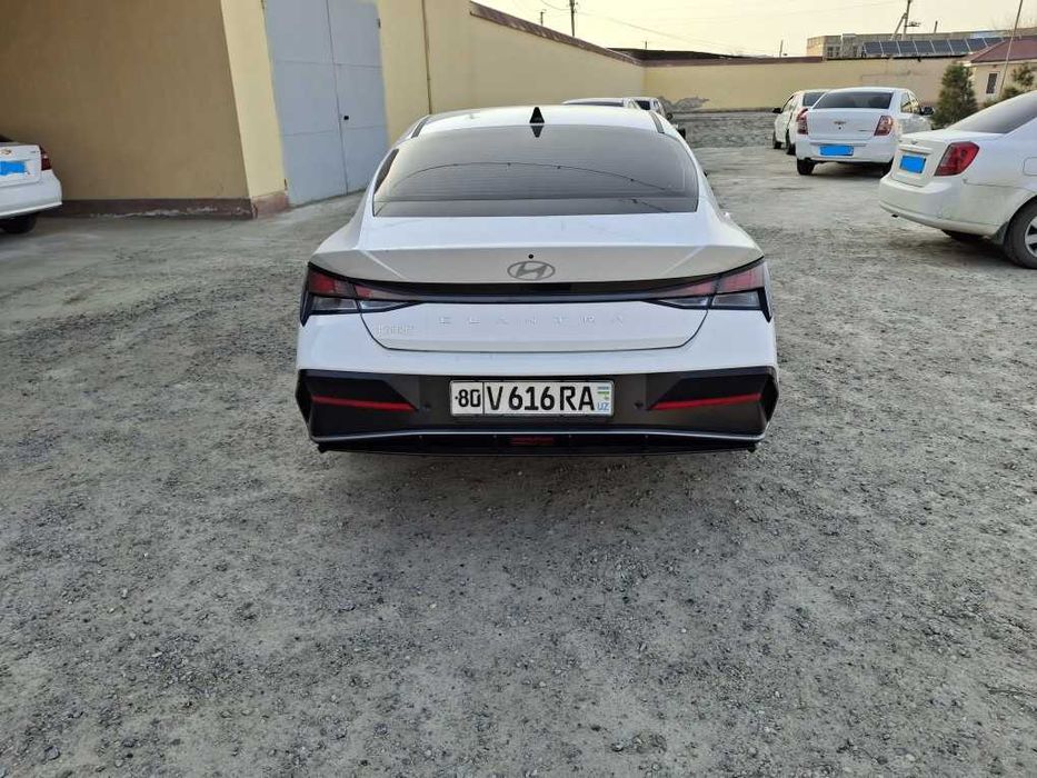 HYUNDAI ELANTRA 2024 sotiladi