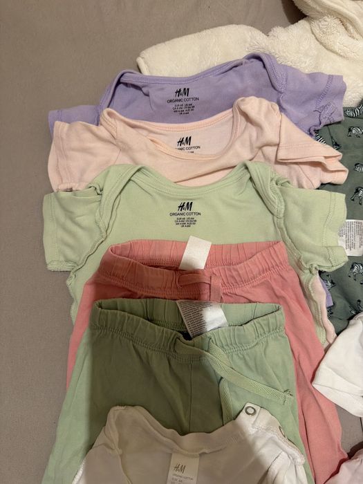 Лот 10броя дрешки H&M размер 68 само за 10€