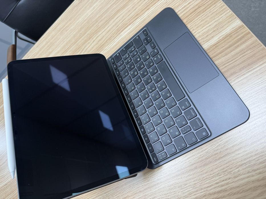 Ipad pro 11 inch (M5)
