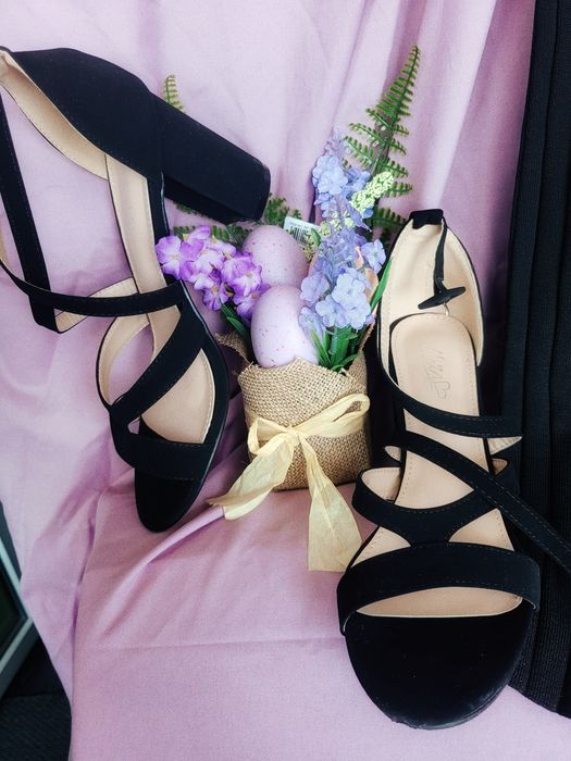 Дамски официален лот