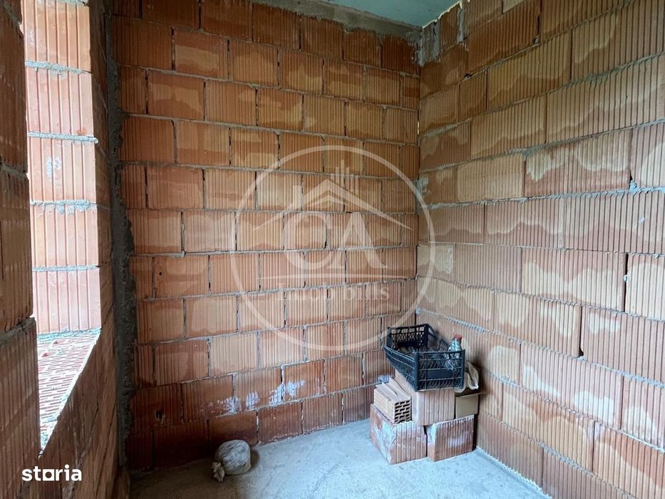 Casă cu 4 camere de vânzare în Hidișelul de Sus, Bihor