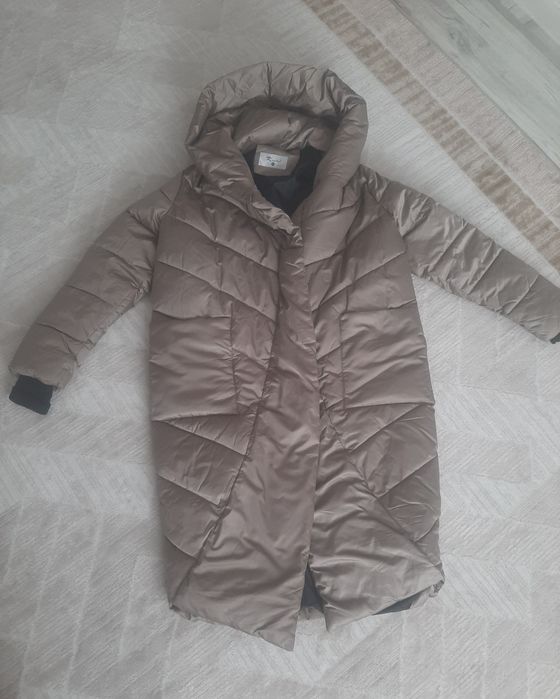 Продам почти новая