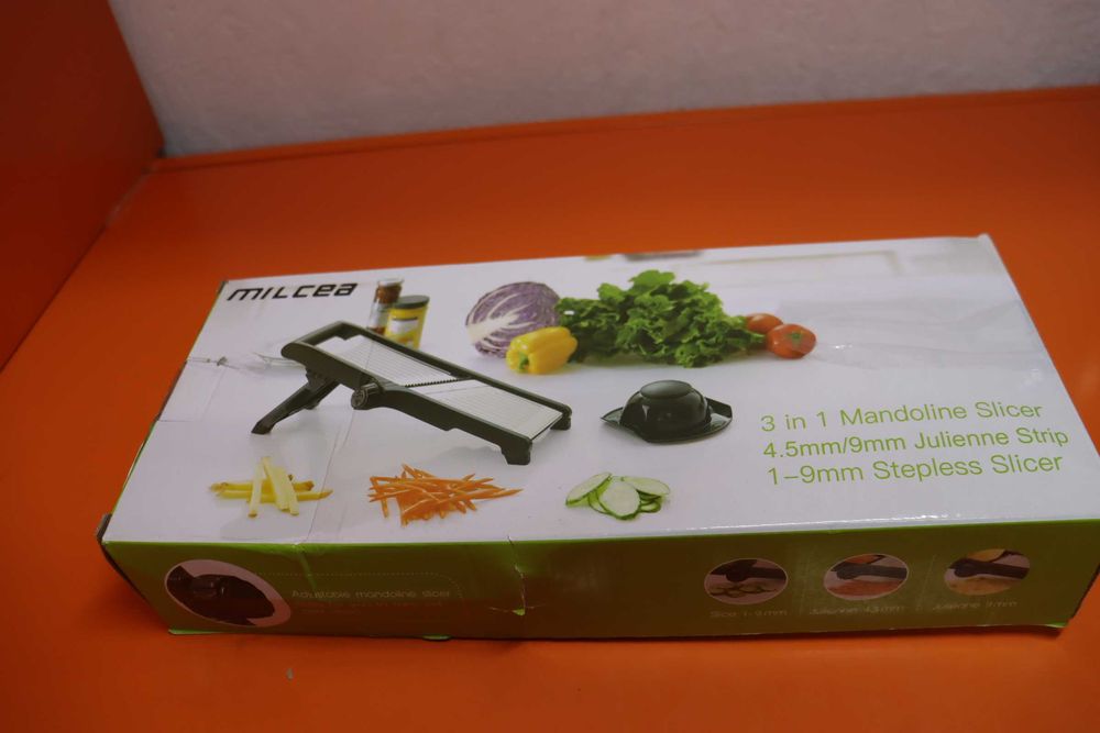 Професионално ренде за зеленчуци Milcea Mandoline Slicer 3 в 1