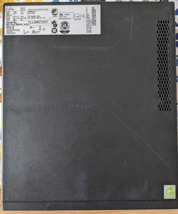 Продавам PC Fujitsu Esprimo C710 Barebone