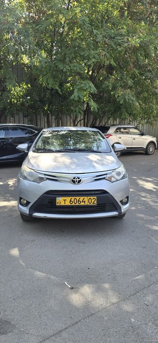 Продам Toyota Yaris