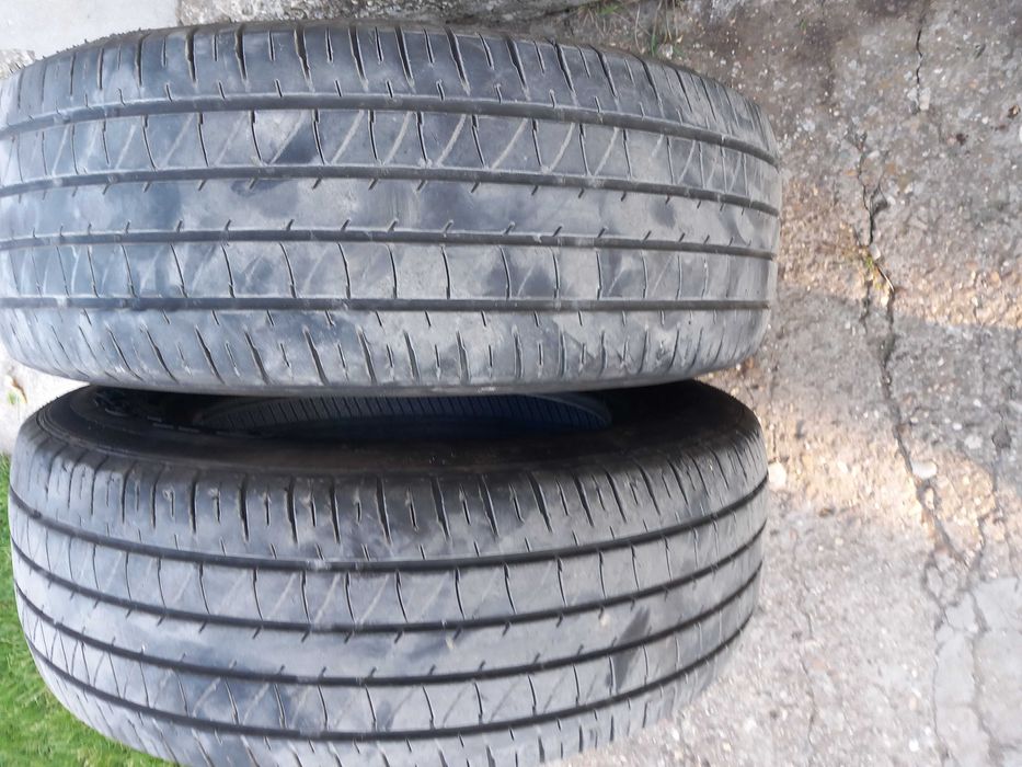 2бр  гуми  215 / 65  R15 C