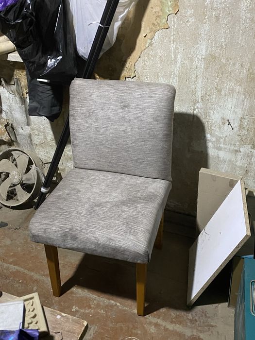 Реставрация стульев , пуфиков . Читайте описание