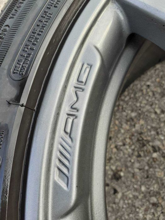 Джанти с гуми за Мерцедес W212 245/45/18