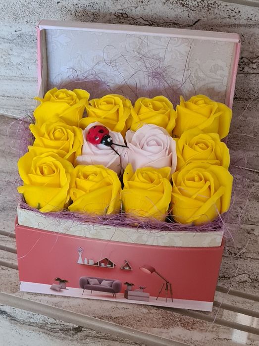 Aranjamente trandafiri de sapun