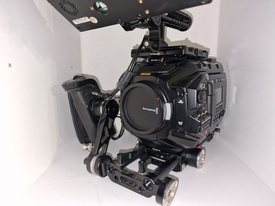 Blackmagic URSA mini 4.6K G2 EF