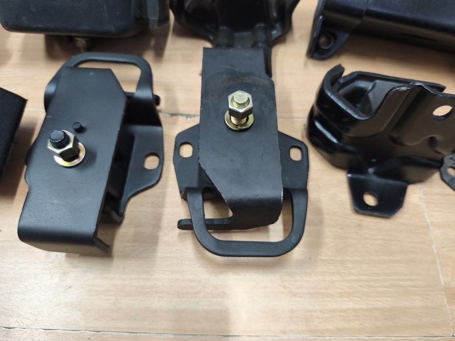 Тампони за Опел ФронтераA,Opel Frontera B,Исузу Трипер.