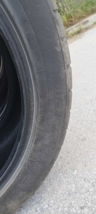 Летни гуми 295/40/21