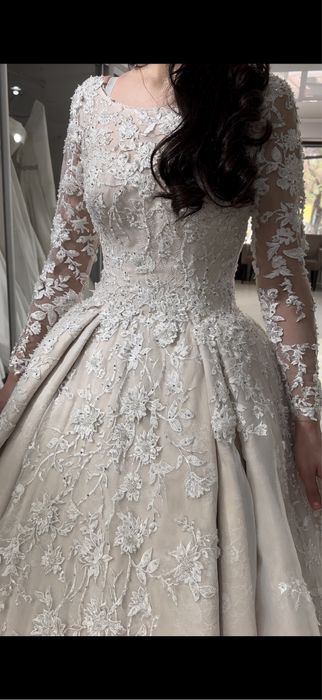 Свадебное платье