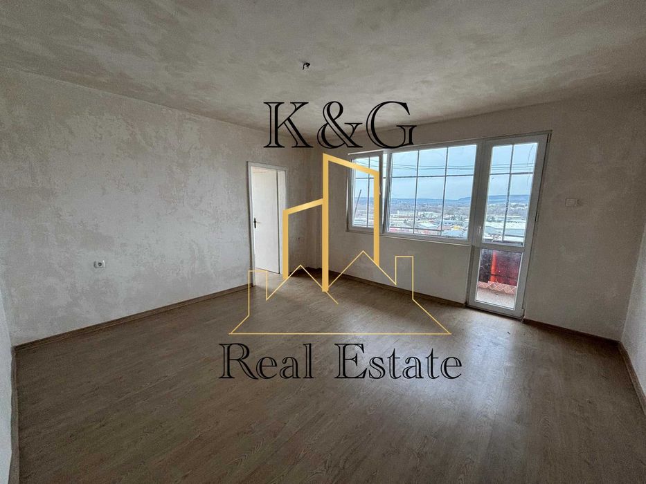 Продава се Двустаен апартамент в Разград, Лудогорие - 70 кв.м за 1035 €/кв.м - Снимка #1