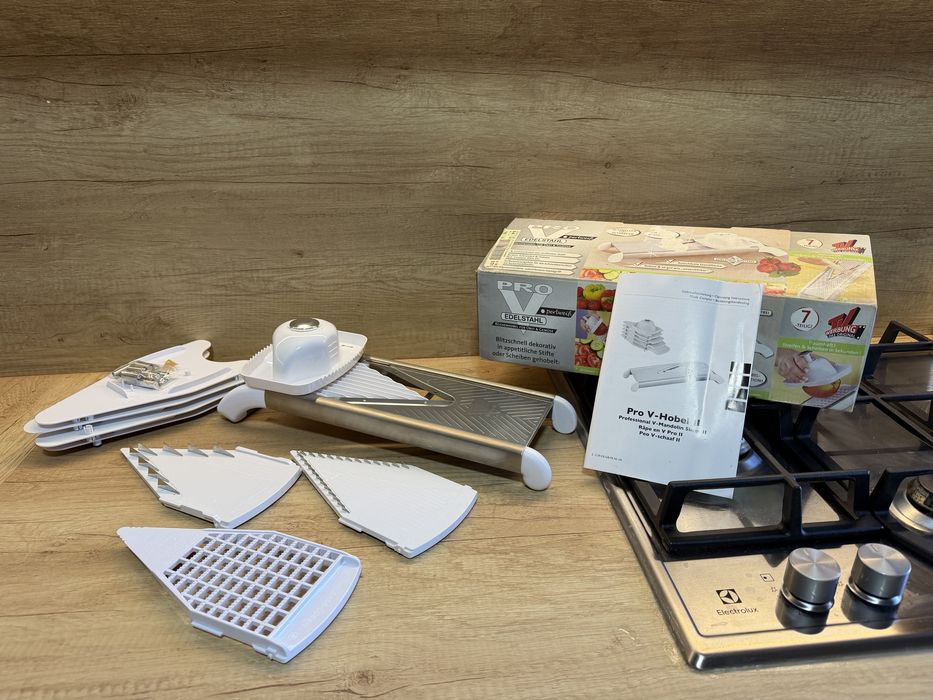 Mandolină / feliator V din inox Pro V, 7 piese, cu cutie