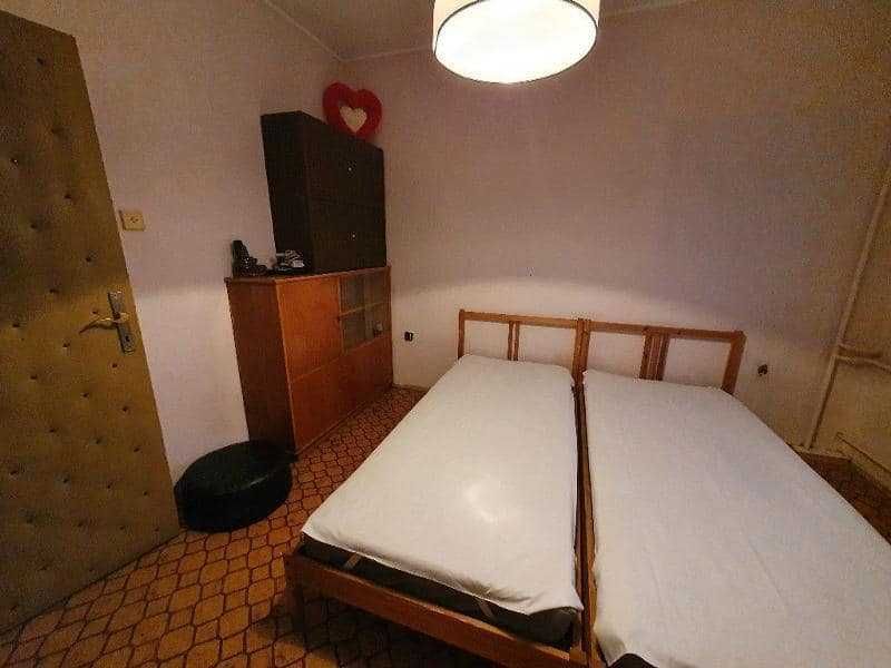 Дава се под наем Двустаен апартамент в София, Гевгелийски - 55 кв.м за 298.86 € - Снимка #2