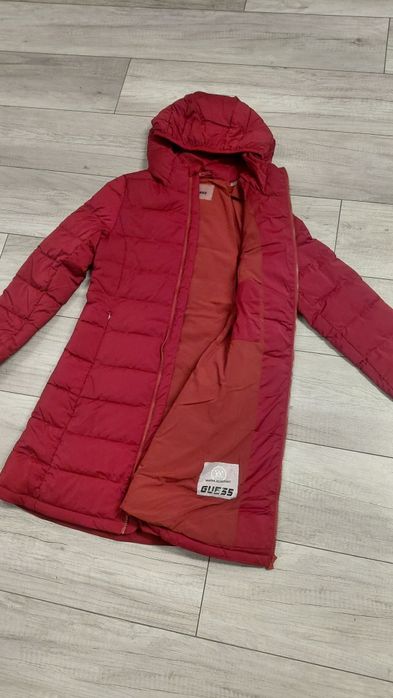 Grleaca lunga noua Guess marimea XS