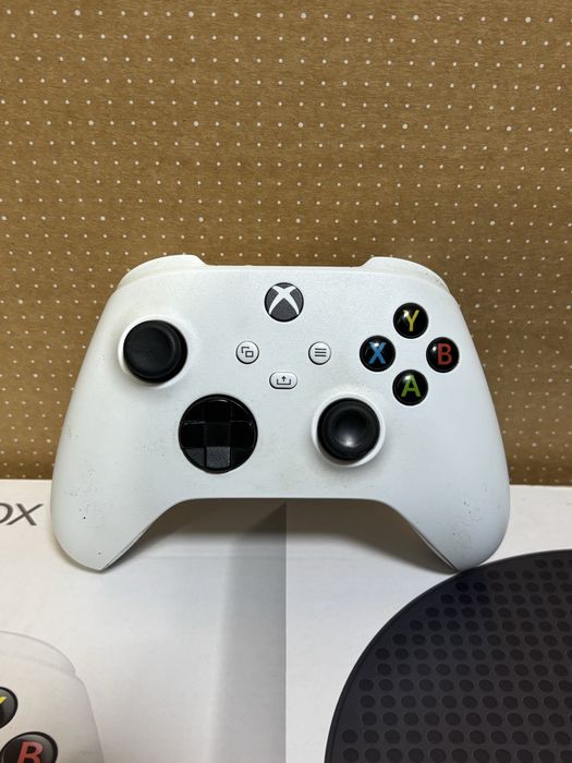 MDM vinde: Xbox Series S, 512GB, White.