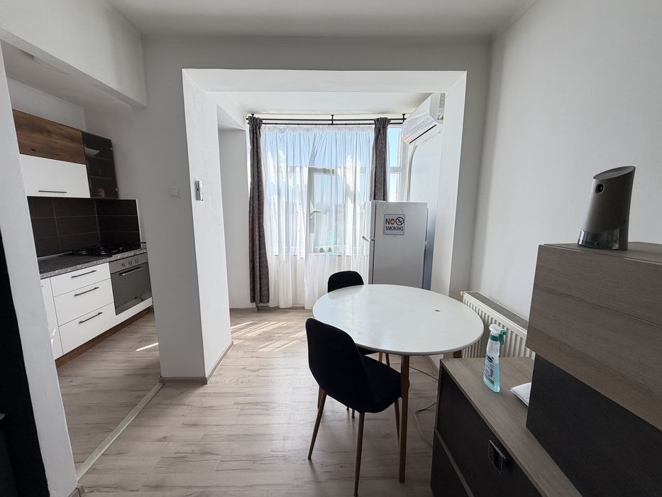 Inchiriez apartament cu 1 camera