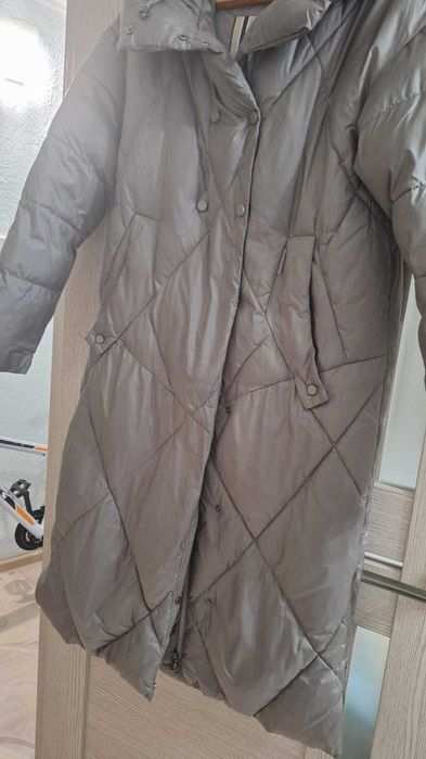 Продам пуховик женский
