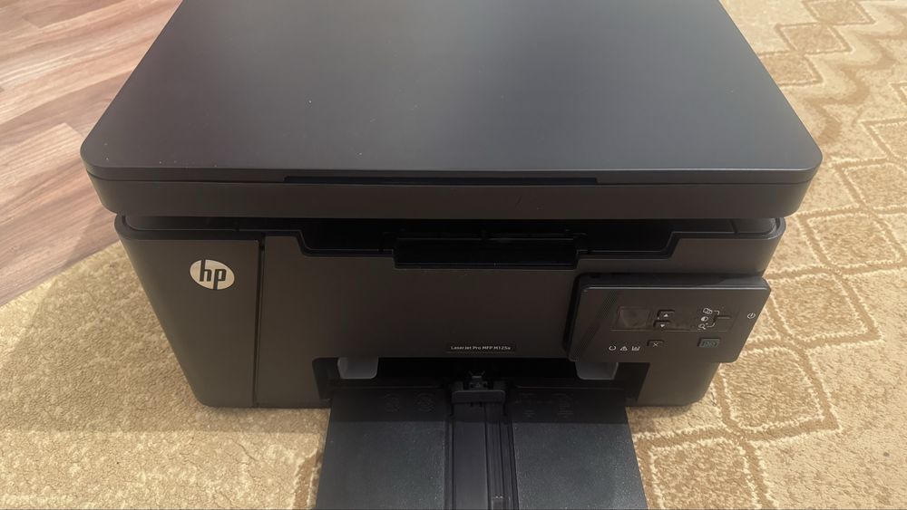 Продается принтер HP LaserJet MFP M125a