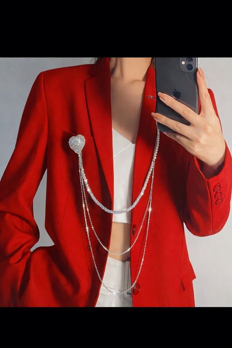 Аксессуары броши