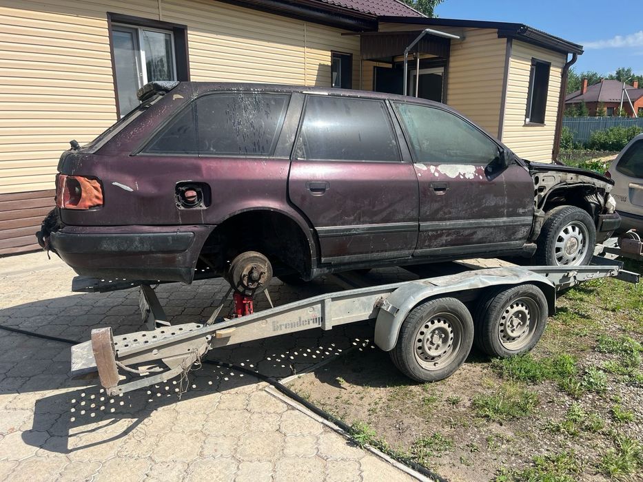Продам в полный разбор автомобиль Ауди с 4
