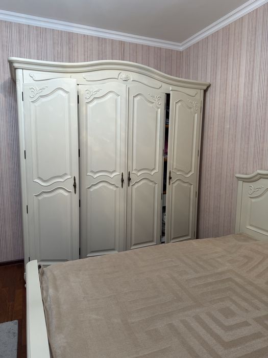 Мебель в хорошем состояним