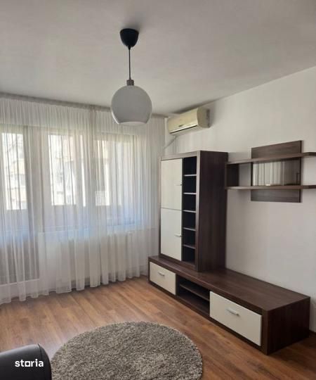 Ferdinand / Avrig  Primarie / bl mixt / decomandata / renovata /