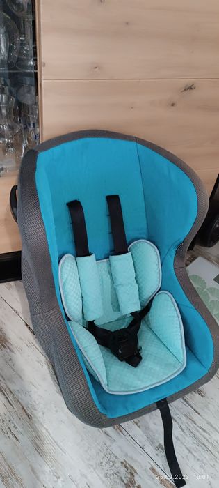 Детска седалка за кола от 0 до 18 кг.