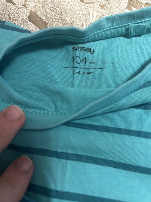 Vand lot pantaloni si 3 bluze masura104