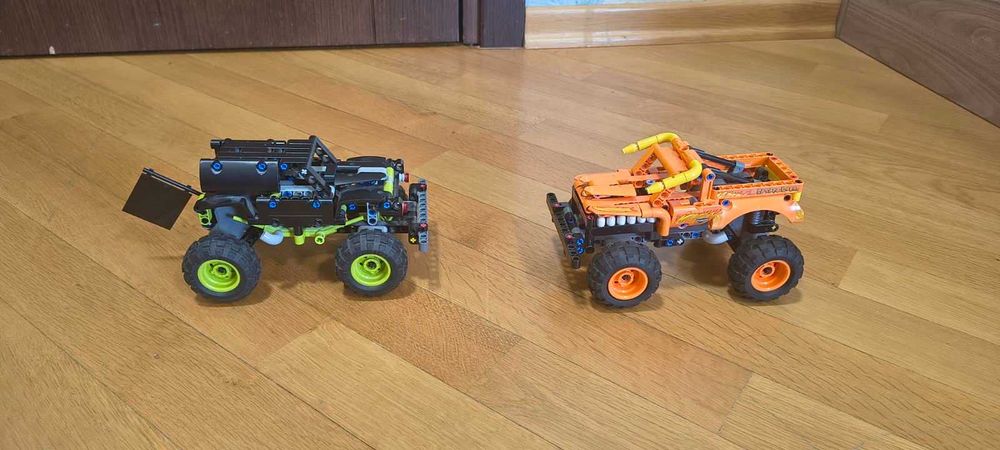 LEGO Technic Bundle #42135 #42118