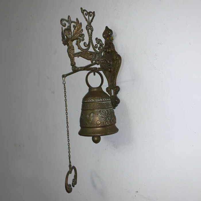 Clopot de perete din bronz