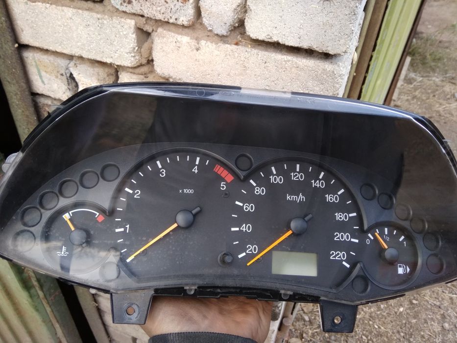 Километраж за Форд Фокус 99/2004 мк1