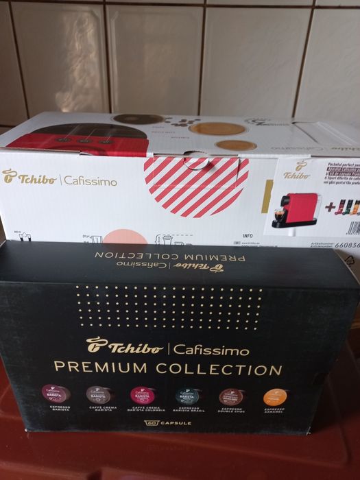 Espressor capsule TCHIBO Cafissimo Red +60 capsule
