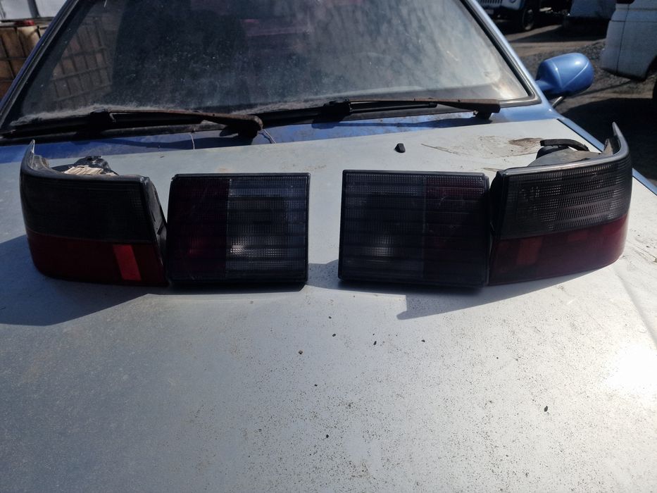 Срочно продам фары на приору седан