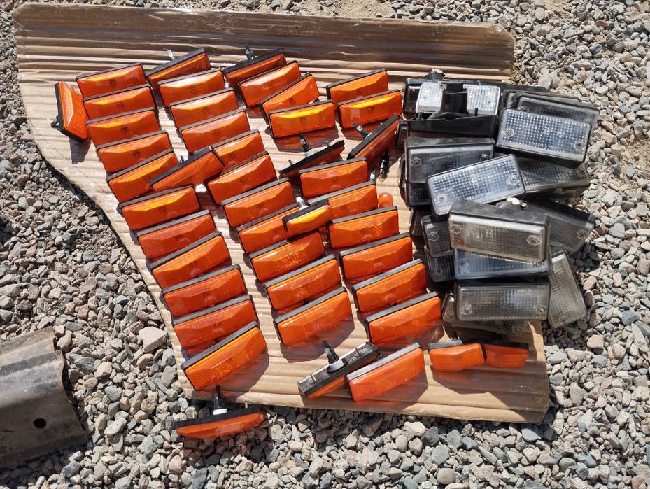 Повторители поворота,Подфарники Жигули