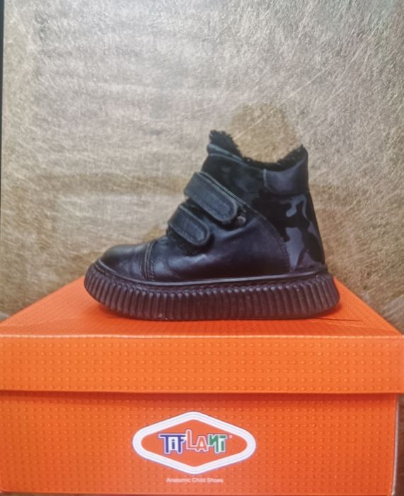 Детские зимние ботинки