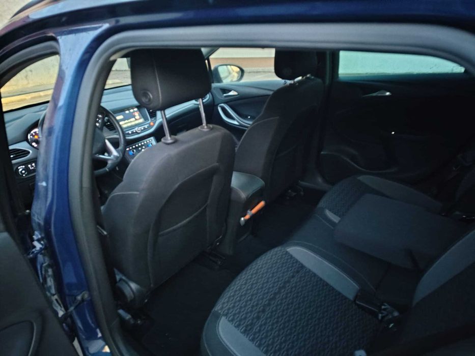 Opel Astra 1.2. benzina an 2020 TVA deductibil