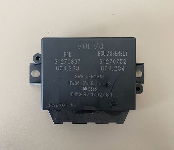 Calculator Senzor De Parcare Volvo XC90 31270752